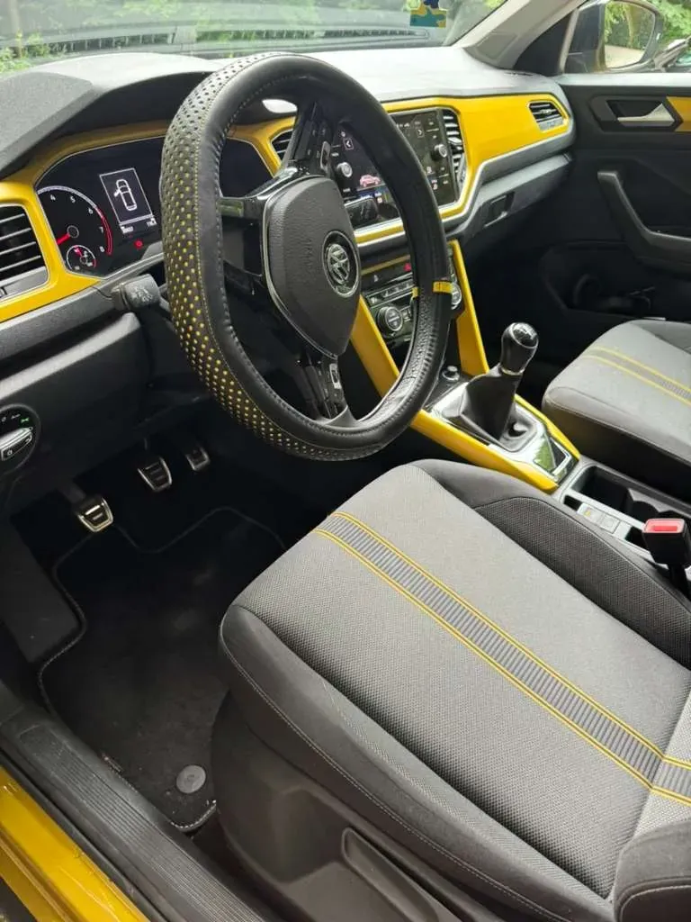 Volkswagen T-Roc 2018 photo 3