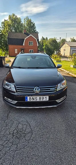 Volkswagen Passat Alltrack 2014 photo 2