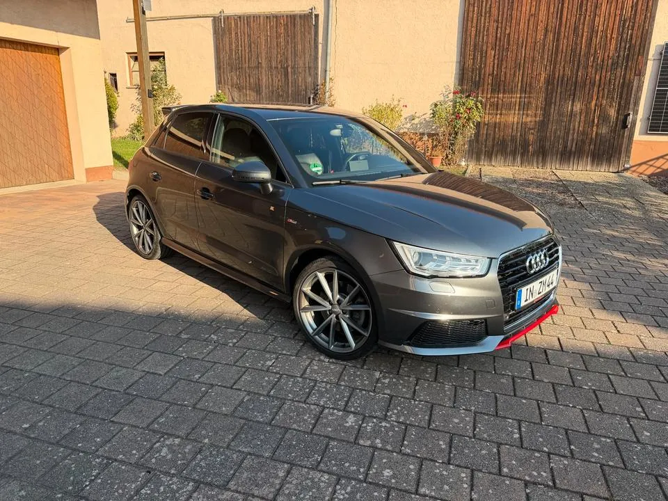 Audi A1