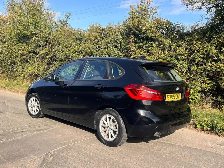 BMW 2 Series Active Tourer 2015 photo 3