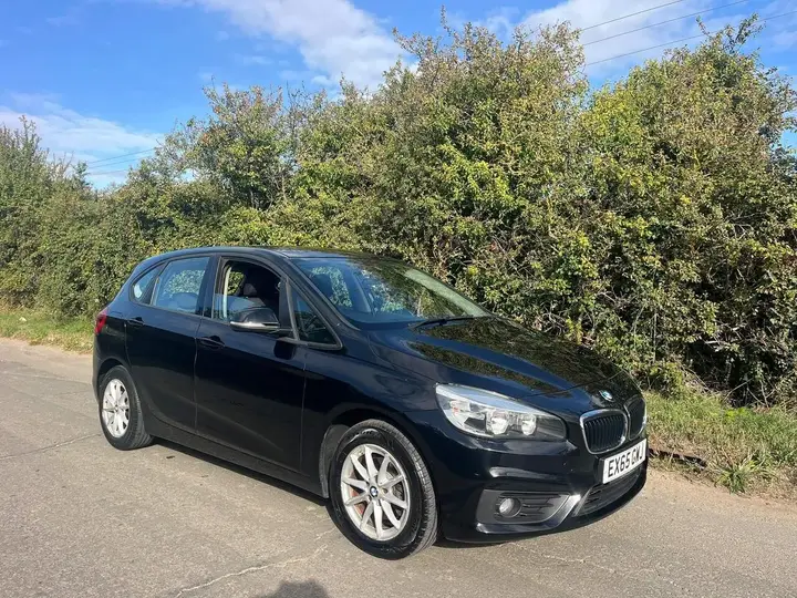 BMW 2 Series Active Tourer 2015 photo 4