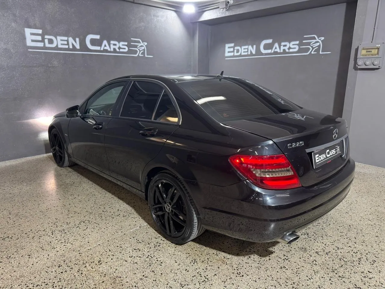 Mercedes-Benz C-Class 2012 photo 4