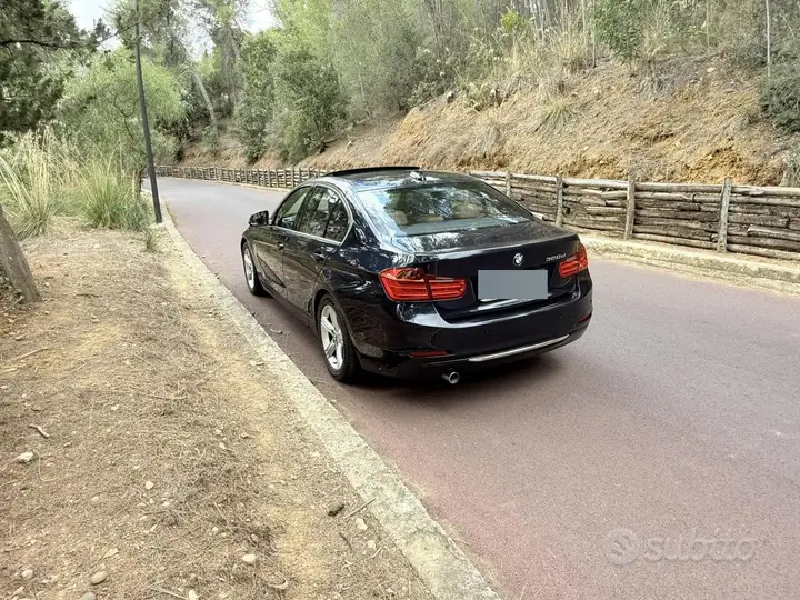 BMW 320D 2012 photo 2