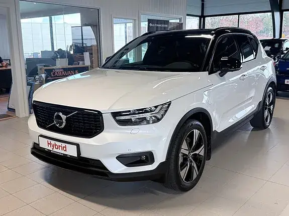 Volvo Xc40 2022 photo 3