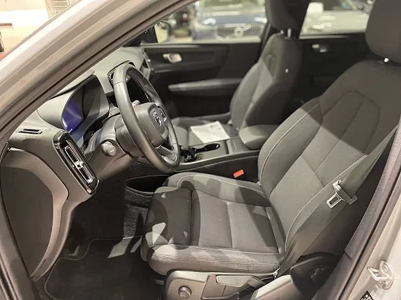 Volvo Ex40 2025 photo 2
