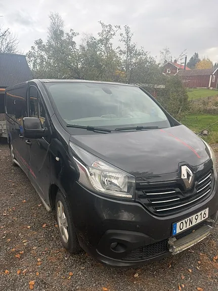 Renault Trafic 2015 photo 2