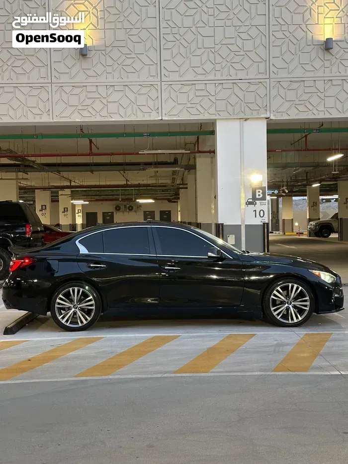 Infiniti Q50 2018 photo 2