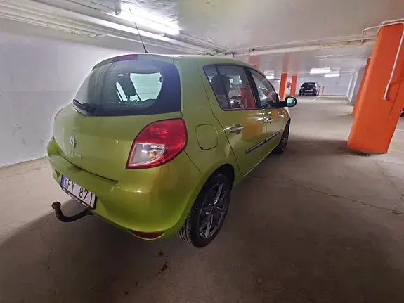 Renault Clio 2010 photo 4