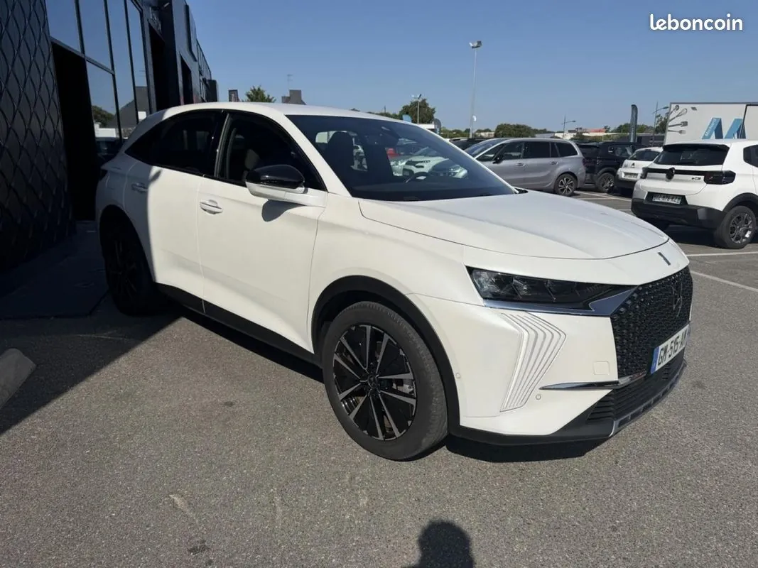DS Automobiles Ds7 2023 photo 2