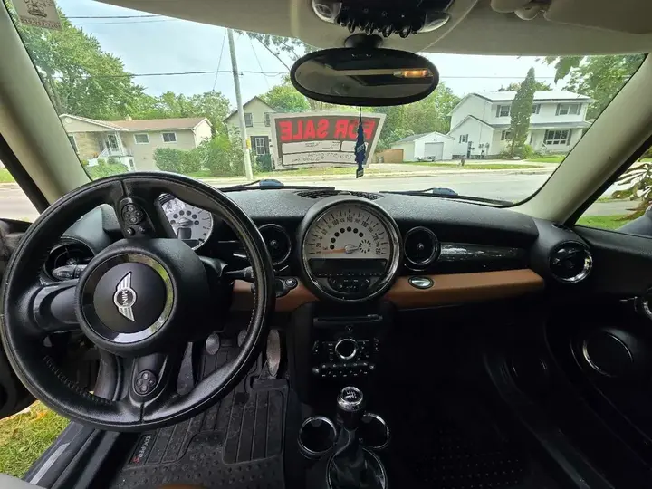 Mini Cooper S 2012 photo 5