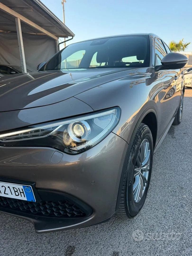 Alfa Romeo Stelvio 2018 photo 3