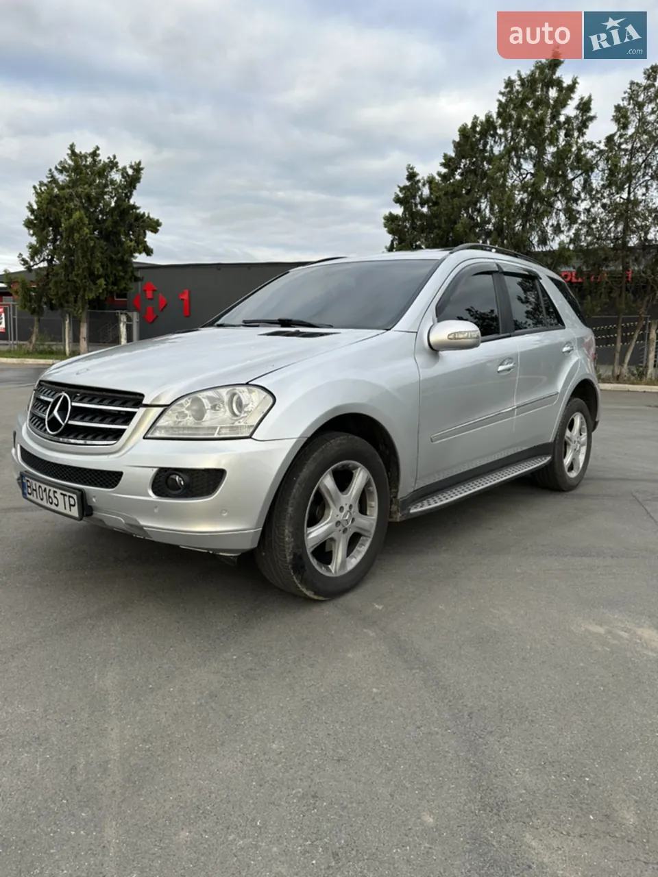 Mercedes-Benz M-Class