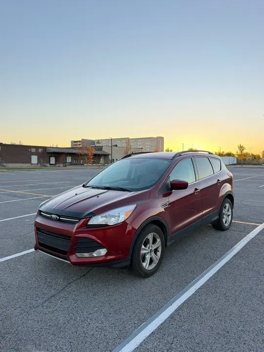 Ford Escape 2016 photo 2