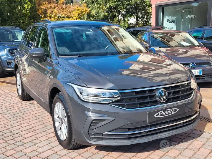 Volkswagen Tiguan 2024 photo 2
