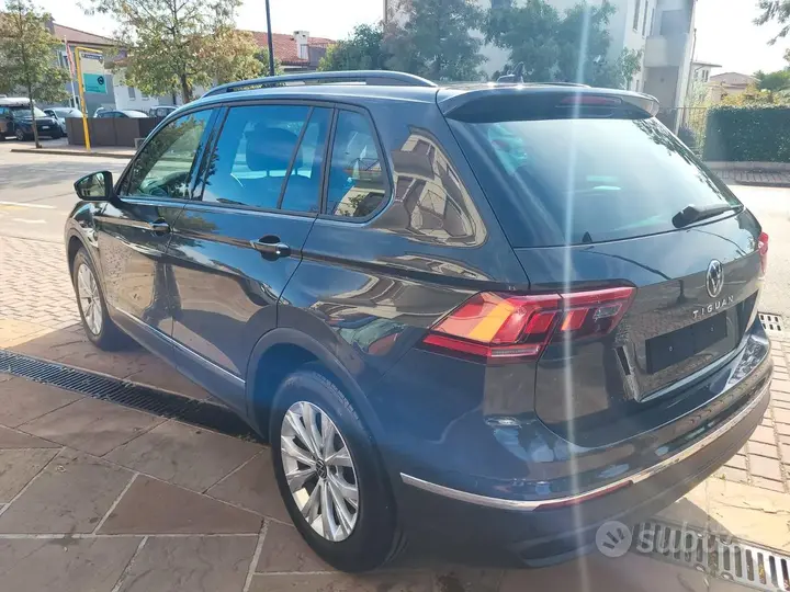 Volkswagen Tiguan 2024 photo 4