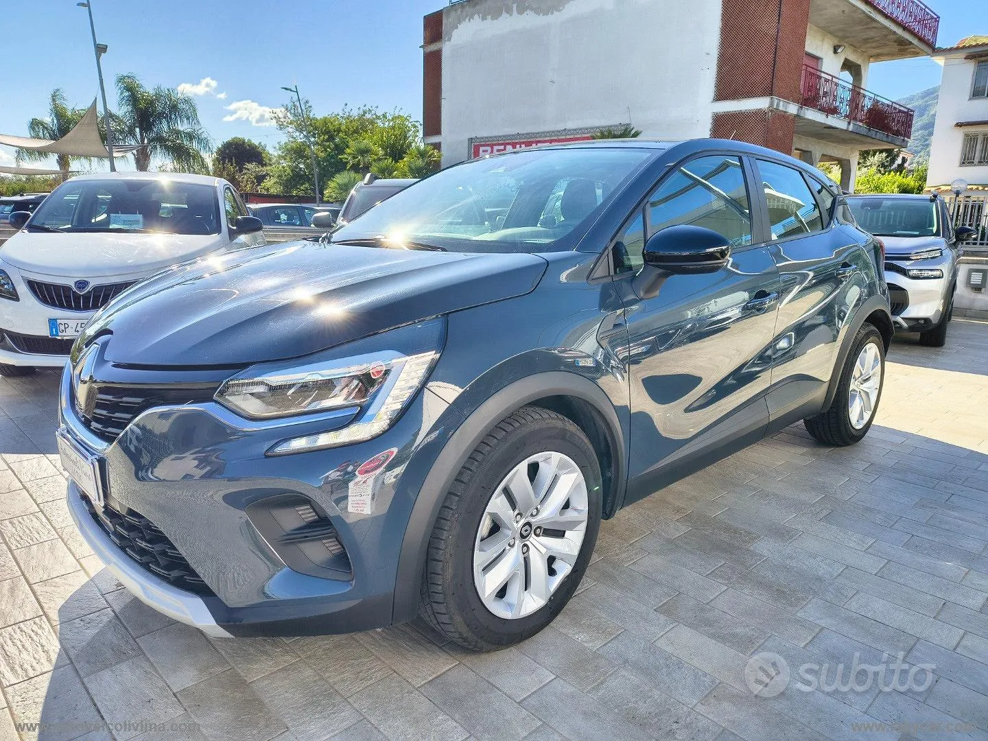 Renault Captur 2022 photo 3