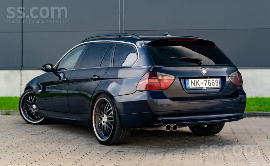 BMW 325 2007 photo 4