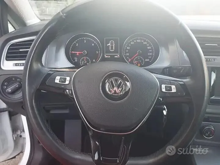 Volkswagen Golf 2014 photo 5