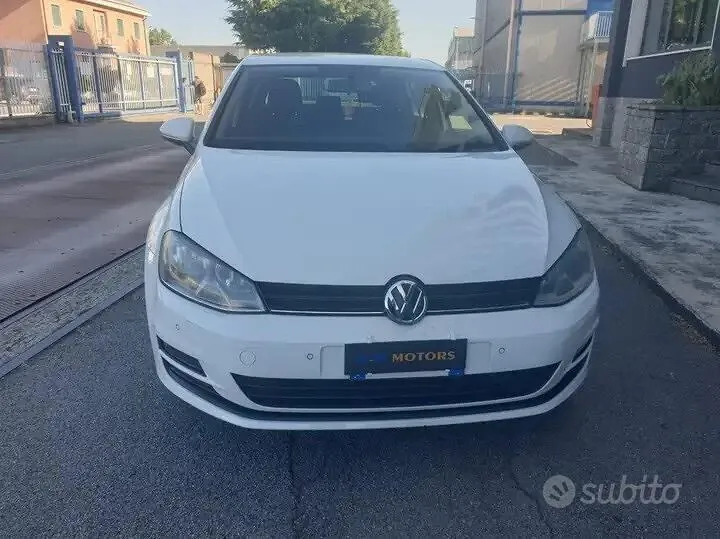 Volkswagen Golf 2014 photo 2
