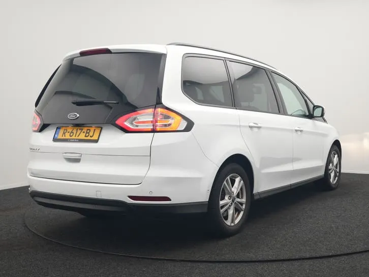 Ford Galaxy 2018 photo 3