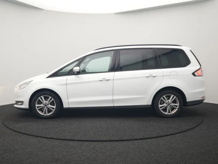Ford Galaxy 2018 photo 2