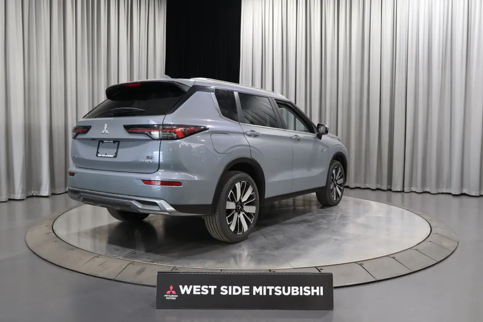 Mitsubishi Outlander 2026 photo 5