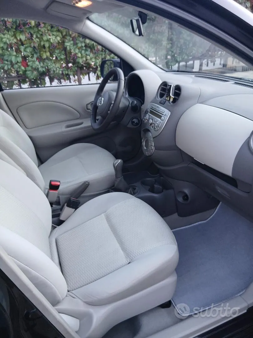 Nissan Micra 2011 photo 3