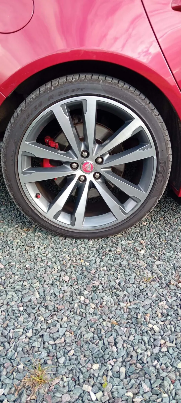 Jaguar Xf 2016 photo 4