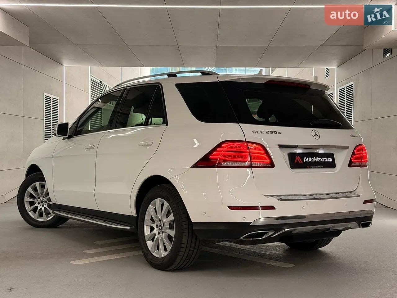 Mercedes-Benz Gle-Class 2017 photo 5