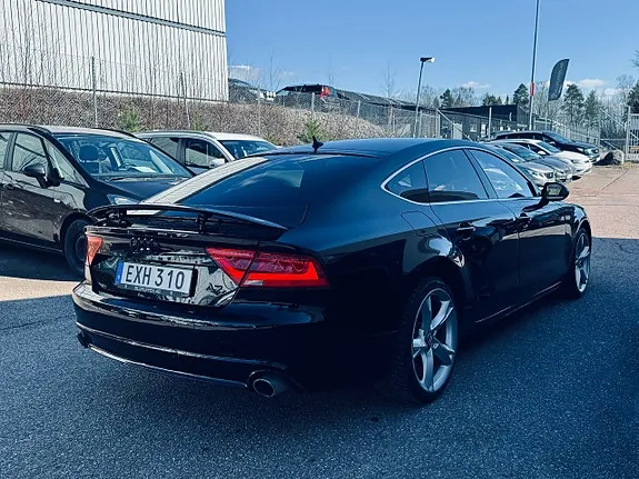 Audi A7 2012 photo 4