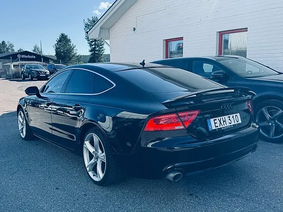 Audi A7 2012 photo 3