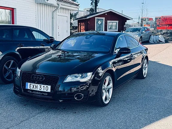 Audi A7 2012 photo 2