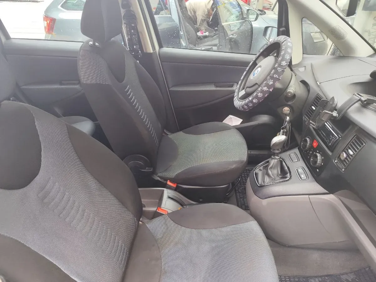 Fiat Idea 2006 photo 2