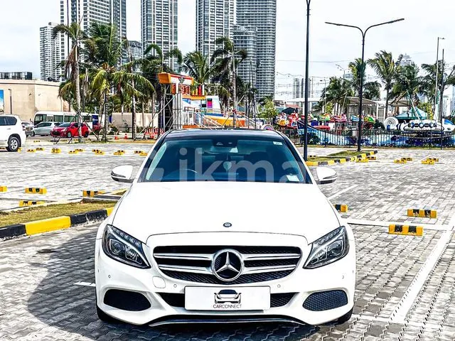 Mercedes-Benz C200 2015 photo 2