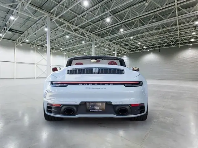 Porsche 911 2023 photo 5