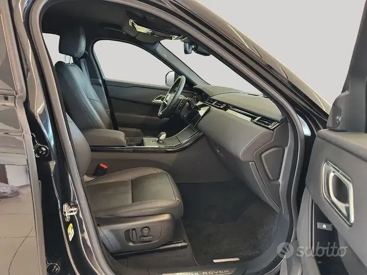 Land Rover Velar 2025 photo 3