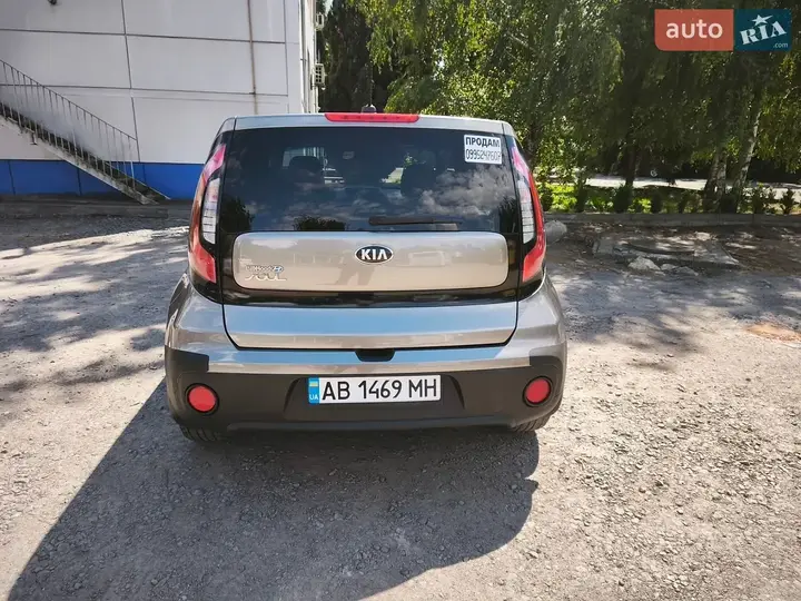 Kia Soul 2017 photo 2