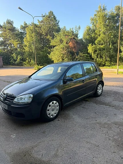 Volkswagen Golf V