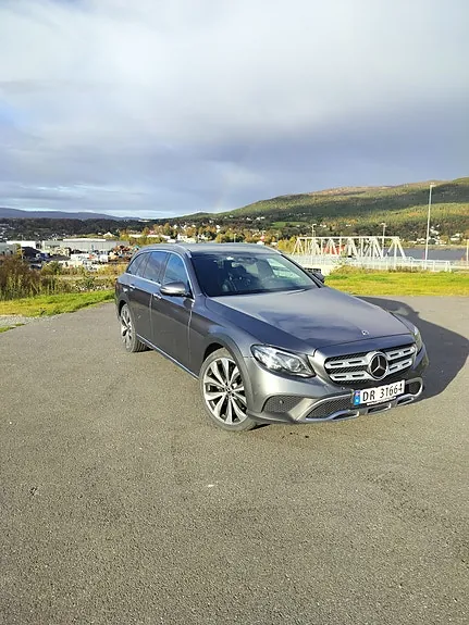 Mercedes-Benz E-Class 2017 photo 3
