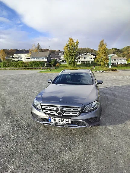 Mercedes-Benz E-Class 2017 photo 5