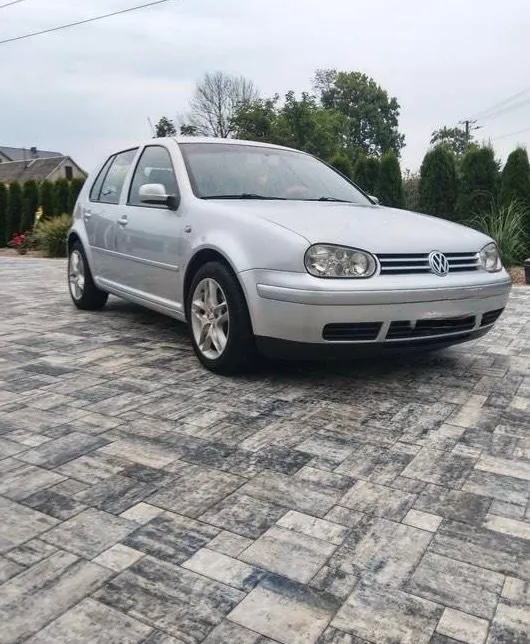 Volkswagen Golf 4
