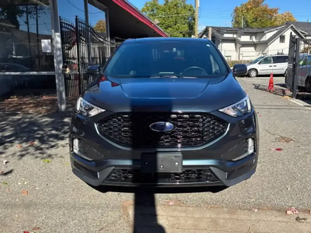 Ford Edge 2022 photo 2