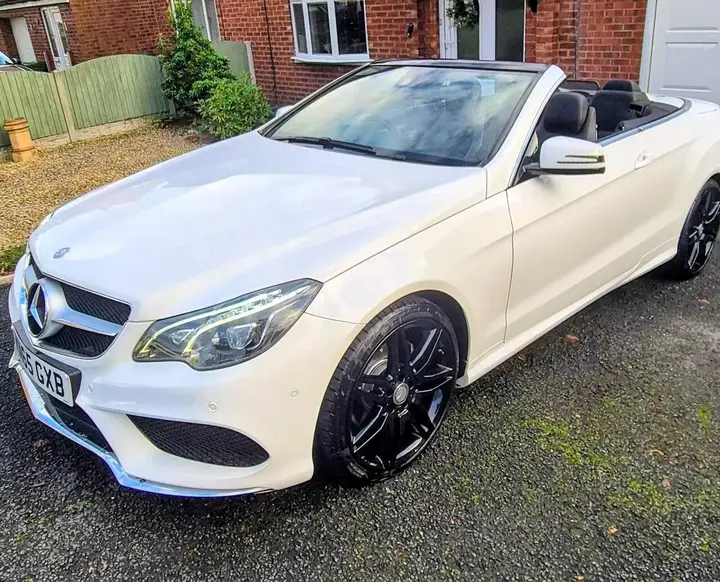 Mercedes-Benz E-Class 2015 photo 4