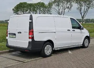 Mercedes-Benz Vito 2022 photo 3
