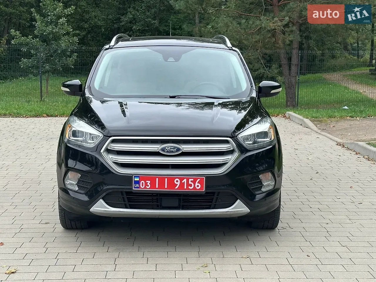 Ford Escape 2019 photo 2