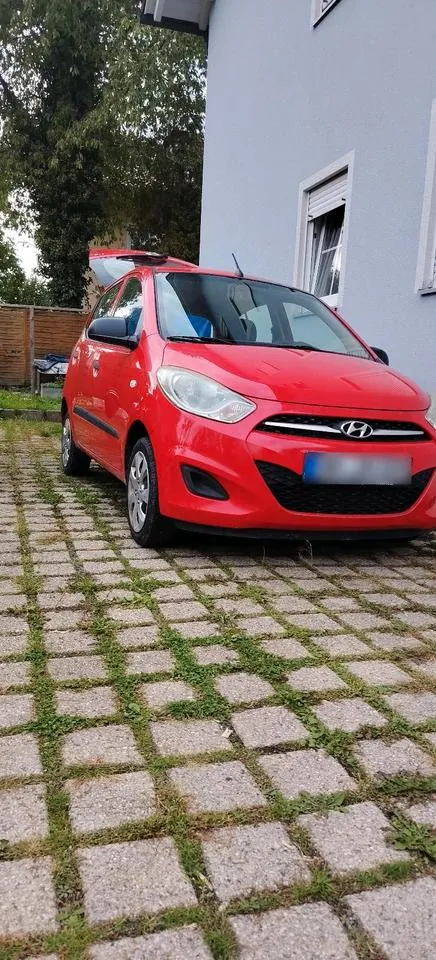 Hunday I10