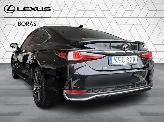 Lexus Es300H 2024 photo 2