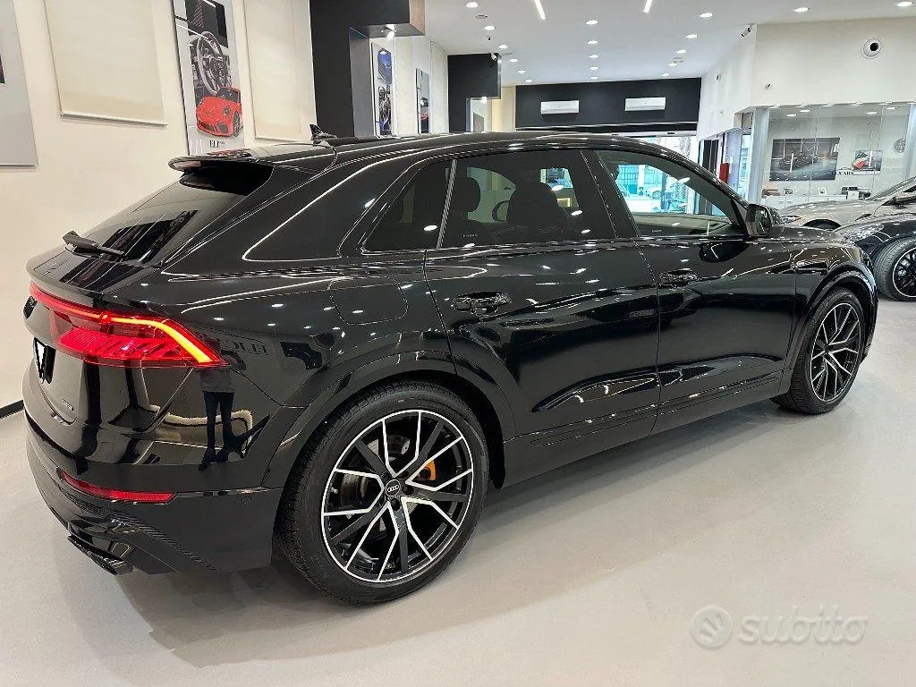 Audi Q8 2022 photo 5
