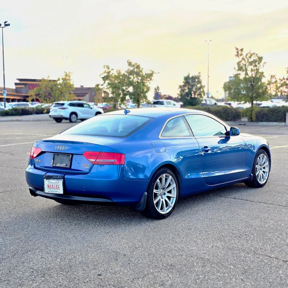Audi A5 2010 photo 5