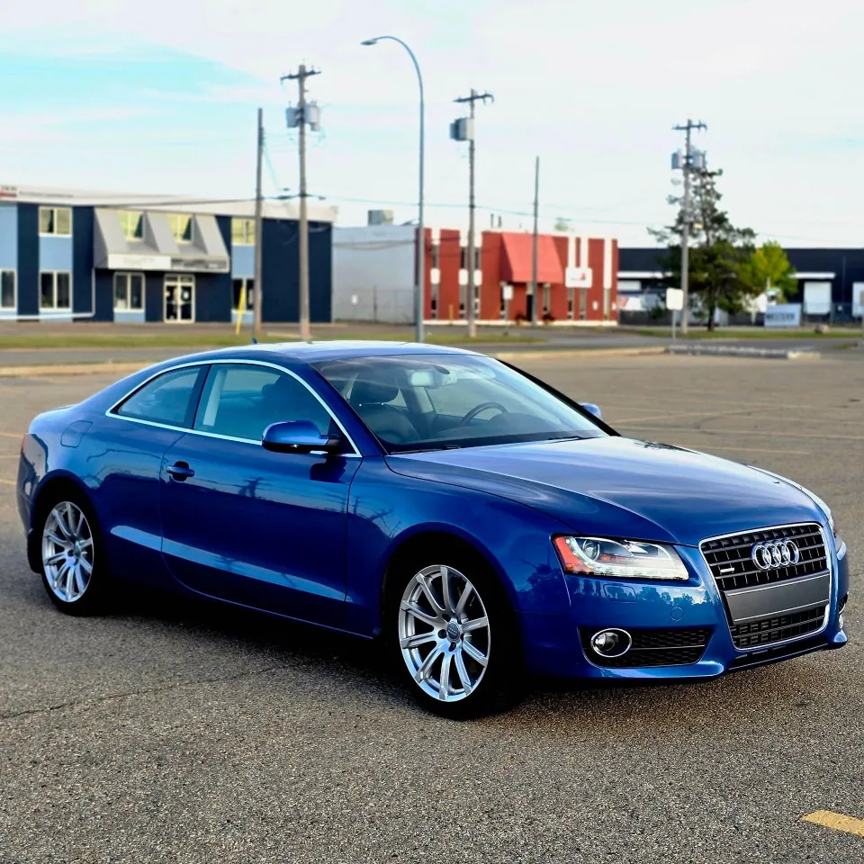 Audi A5 2010 photo 3